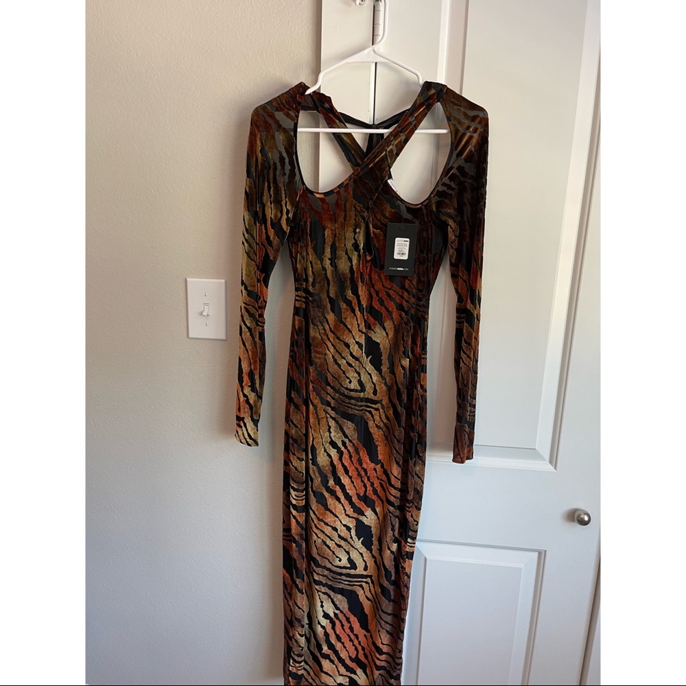 Fashion Nova velvet midi dress